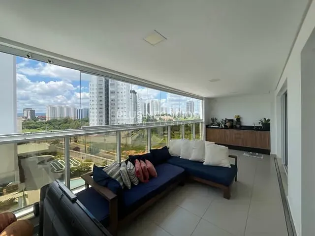 Apartamento com 167m² 3 quartos e 3 banheiros, à venda, no bairro Parque Campolim em Sorocaba
