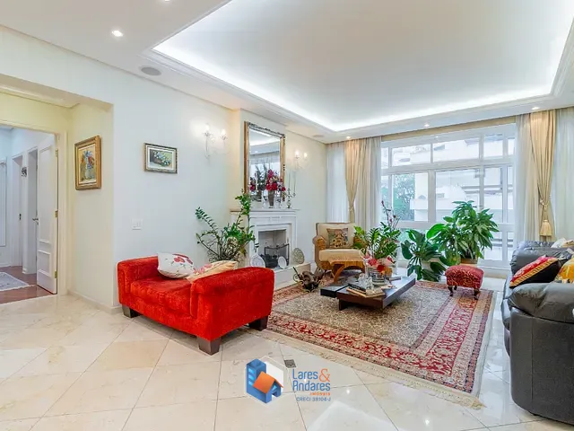 Apartamento com 163m² 3 quartos e 2 banheiros, à venda, no bairro Higienópolis em São Paulo