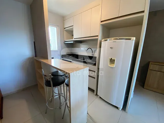 Apartamento 2 quartos e 1 banheiro, para alugar, no bairro Passo dos Fortes em Chapecó