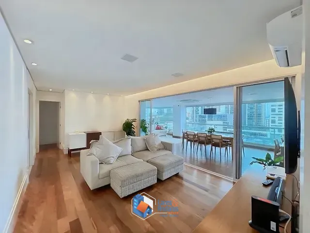Apartamento com 180m² 4 quartos e 5 banheiros, à venda, no bairro Alto da Lapa em São Paulo