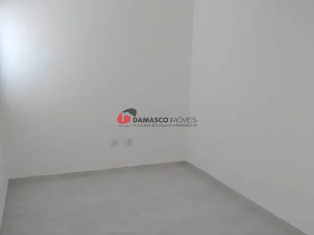 Apartamento 2 quartos e 1 banheiro, à venda, no bairro Parque das Nações em Santo André