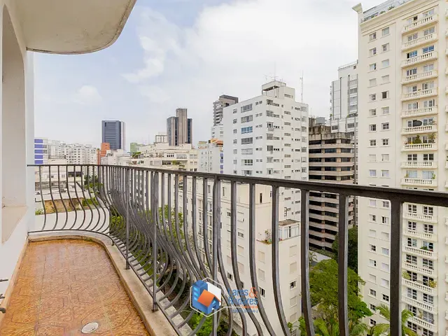 Apartamento com 202m² 4 quartos e 3 banheiros, à venda, no bairro Higienópolis em São Paulo