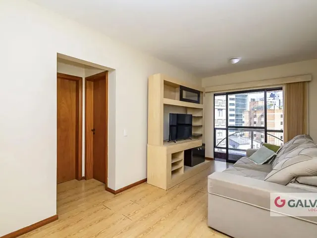Apartamento 1 quarto e 1 banheiro, para alugar, no bairro Centro Cívico em Curitiba