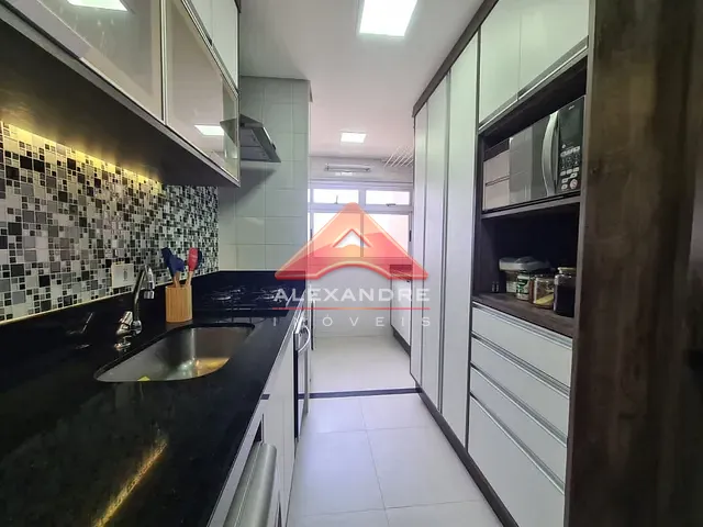 Apartamento com 90m² 3 quartos e 1 banheiro, à venda, no bairro Parque Industrial em São José dos Campos