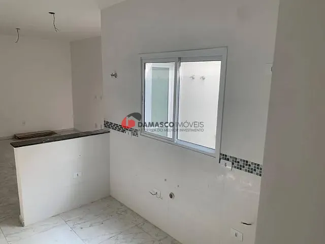 Apartamento 2 quartos e 1 banheiro, à venda, no bairro Utinga em Santo André