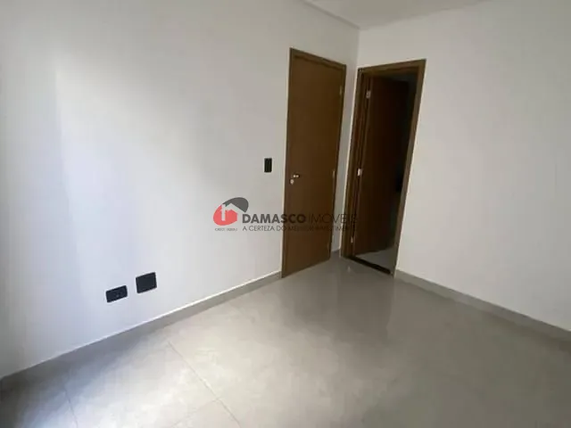 Apartamento 2 quartos e 1 banheiro, à venda, no bairro Vila Humaita em Santo André