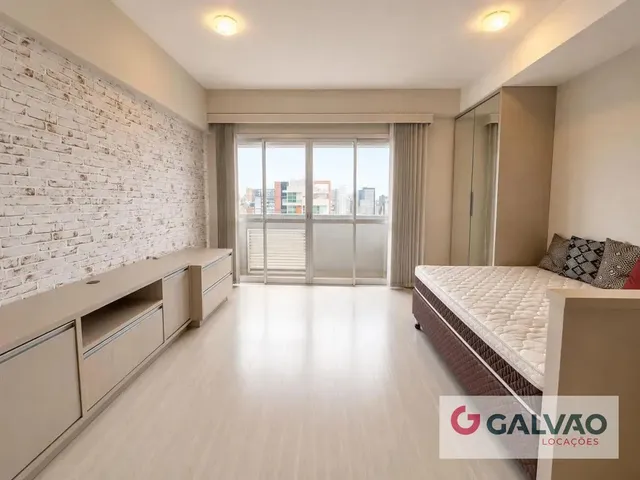 Apartamento 1 quarto e 1 banheiro, para alugar, no bairro Centro em Curitiba