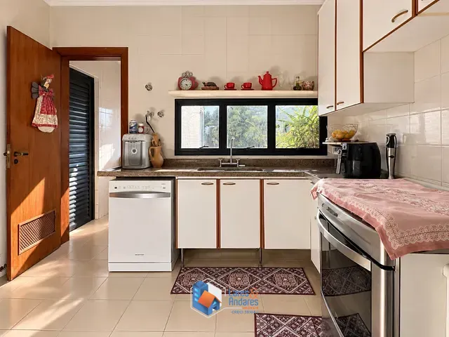 Apartamento com 133m² 4 quartos e 5 banheiros, à venda, no bairro Vila Alexandria em São Paulo