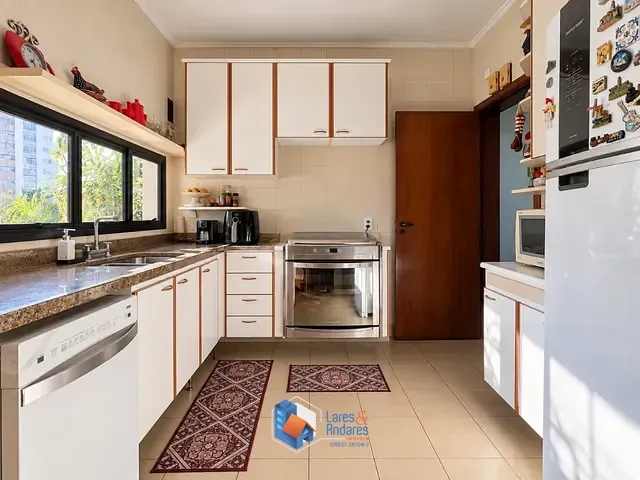 Apartamento com 133m² 4 quartos e 5 banheiros, à venda, no bairro Vila Alexandria em São Paulo