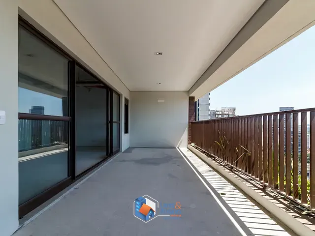 Apartamento com 164m² 3 quartos e 4 banheiros, à venda, no bairro Pinheiros em São Paulo