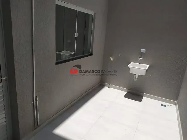 Apartamento com 72m² 2 quartos e 1 banheiro, à venda, no bairro Utinga em Santo André
