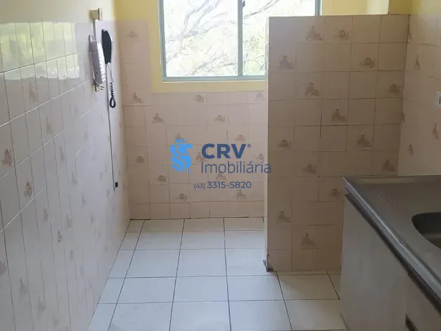 Apartamento com 70m² 3 quartos e 1 banheiro, à venda, no bairro Vitória Régia em Londrina