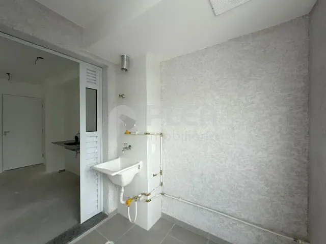 Apartamento 2 quartos e 1 banheiro, à venda, no bairro Vila Nova Mazzei em São Paulo