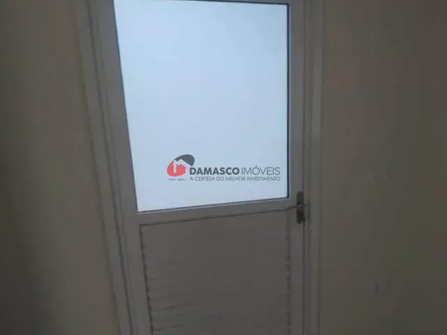 Apartamento 2 quartos e 1 banheiro, à venda, no bairro Parque das Nações em Santo André