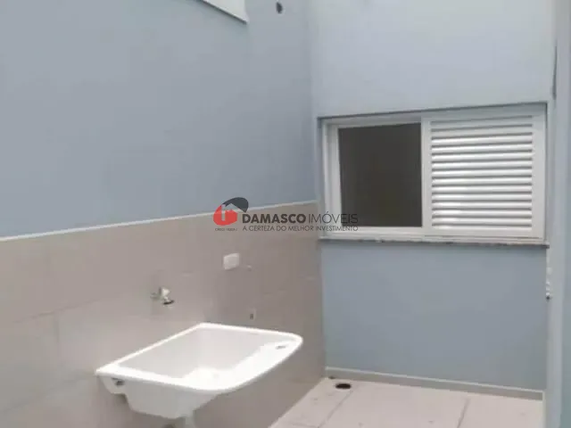 Apartamento 2 quartos e 1 banheiro, à venda, no bairro Parque das Nações em Santo André