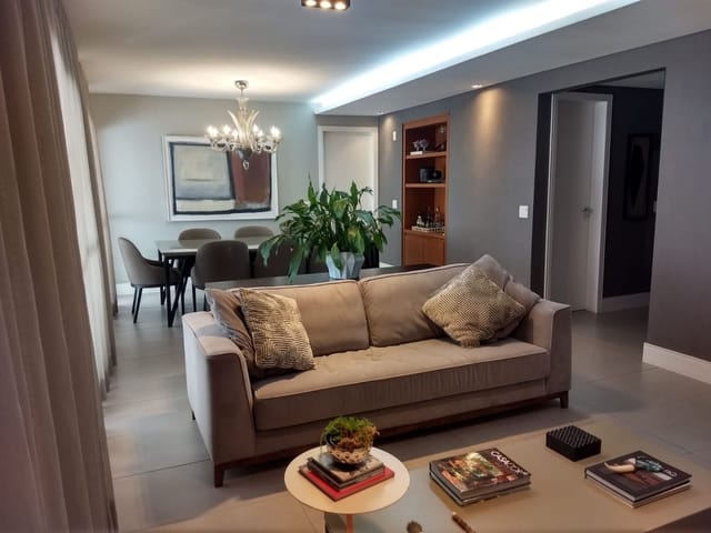 Apartamento com 167m² 3 quartos e 2 banheiros, à venda, no bairro Jardim Esplanada em São José dos Campos