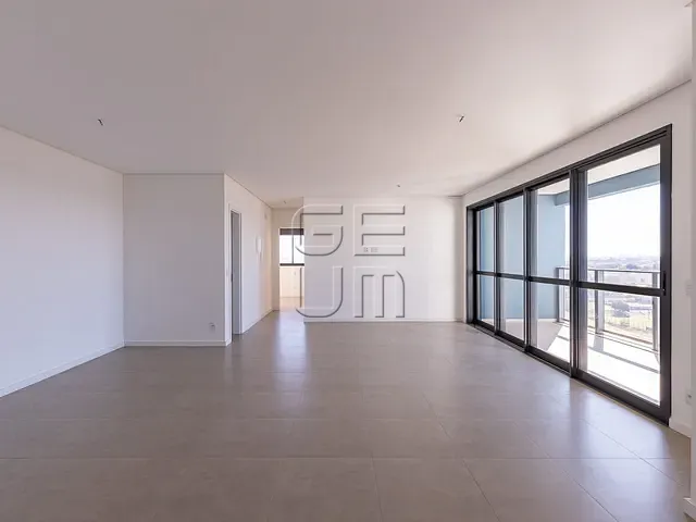 Apartamento 2 quartos e 2 banheiros, à venda, no bairro Santa Rosa em Londrina