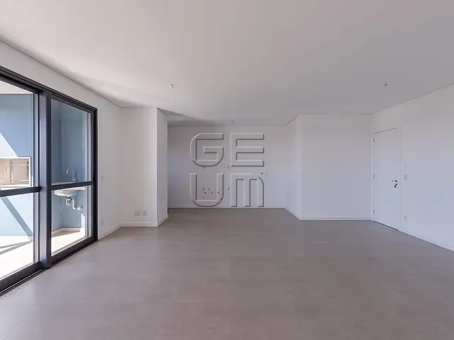 Apartamento 2 quartos e 2 banheiros, à venda, no bairro Santa Rosa em Londrina