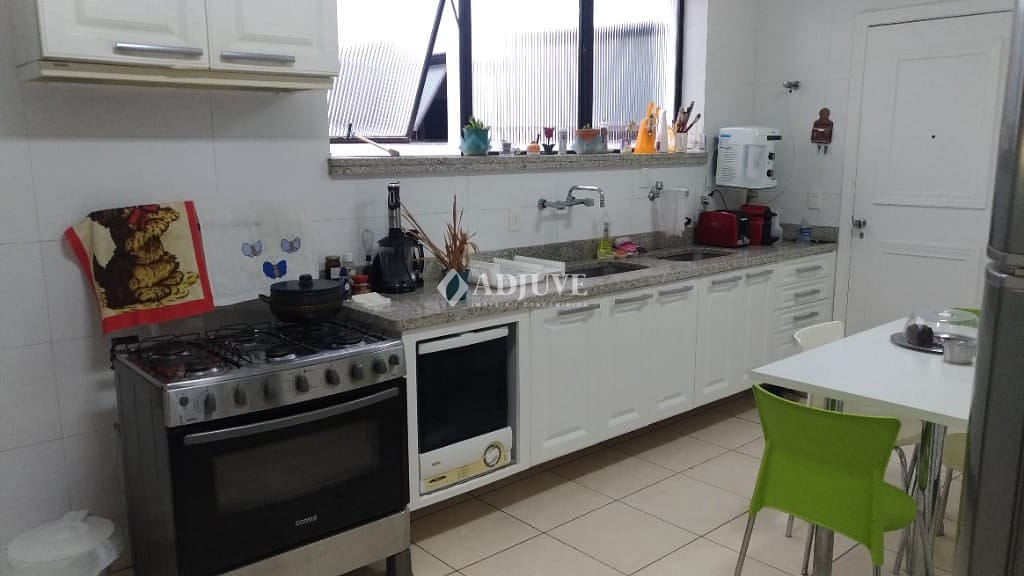 Apartamento à venda com 4 quartos, 280m² - Foto 16