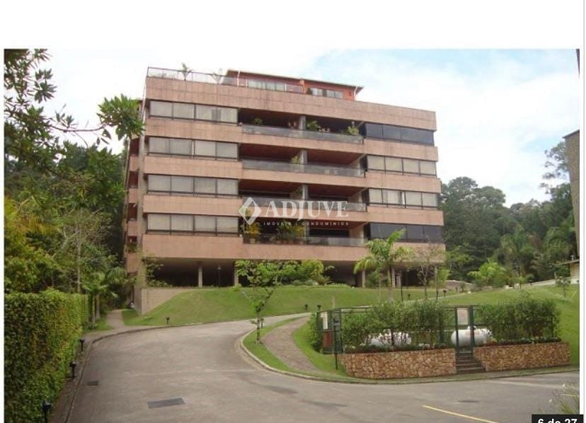 Apartamento à venda com 4 quartos, 280m² - Foto 1
