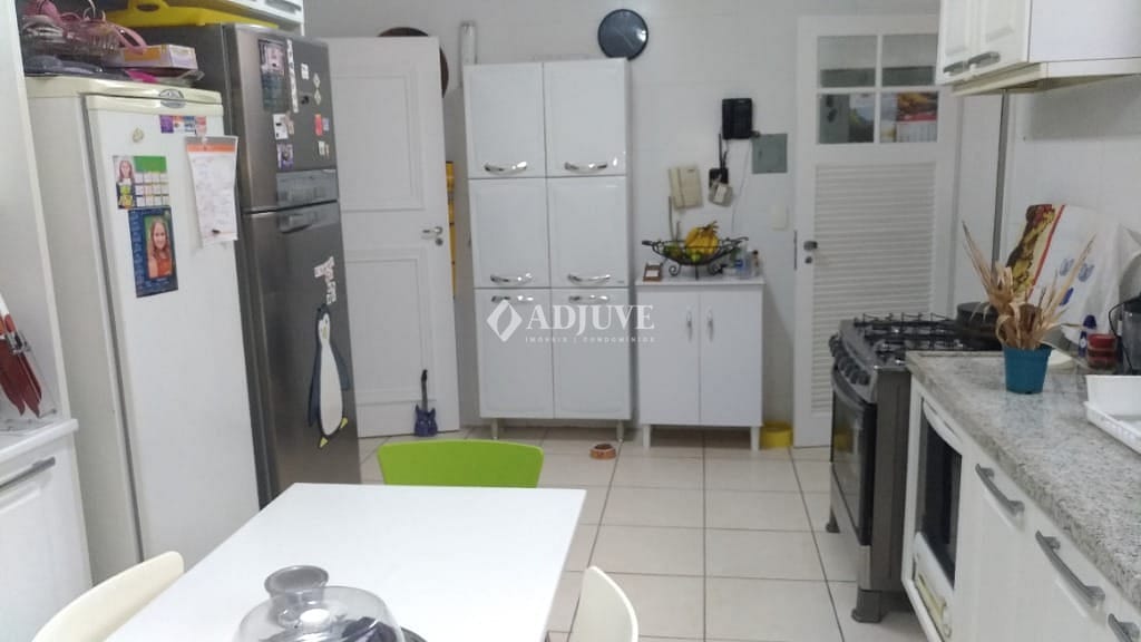 Apartamento à venda com 4 quartos, 280m² - Foto 14