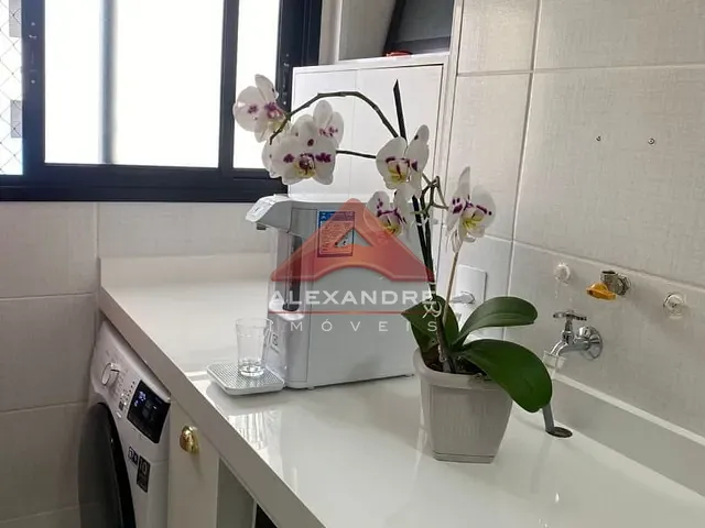 Apartamento com 62m² 3 quartos e 1 banheiro, à venda, no bairro Parque Industrial em São José dos Campos