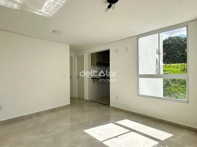 Apartamento com 50m² 2 quartos e 1 banheiro, para alugar, no bairro Planalto em Belo Horizonte