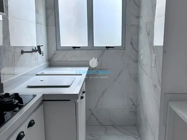 Apartamento 2 quartos e 2 banheiros, para alugar, no bairro Colinas do Paratehy em São José dos Campos
