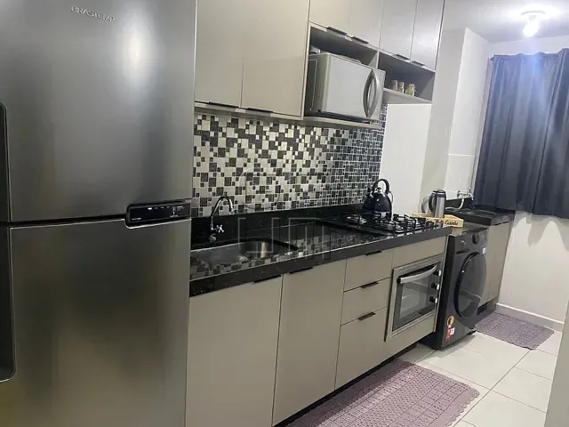 Apartamento 2 quartos e 1 banheiro, à venda, no bairro Parigot de Souza 2 em Londrina