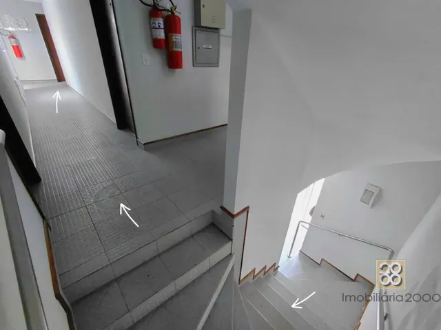 Apartamento 1 quarto e 1 banheiro, para alugar, no bairro São Francisco em Curitiba