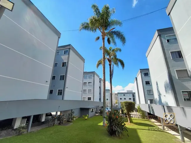 Apartamento 2 quartos e 1 banheiro, para alugar, no bairro Água Verde em Curitiba