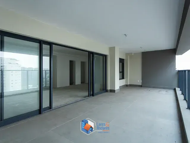 Apartamento com 164m² 3 quartos e 4 banheiros, à venda, no bairro Água Branca em São Paulo