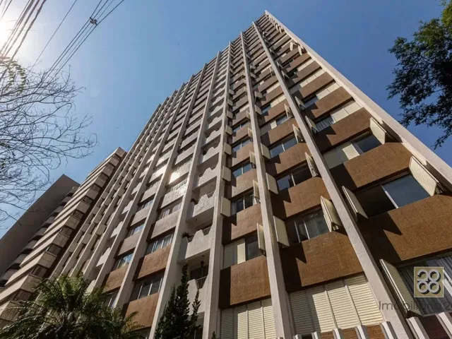 Apartamento 4 quartos e 1 banheiro, para alugar, no bairro Batel em Curitiba