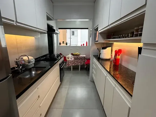 Apartamento 3 quartos e 2 banheiros, à venda, no bairro Vila Regente Feijó em São Paulo