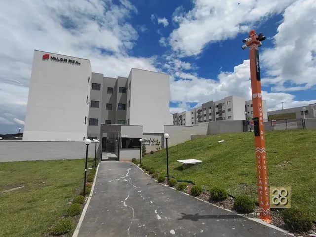 Apartamento 2 quartos e 1 banheiro, para alugar, no bairro Lamenha Grande em Almirante Tamandaré