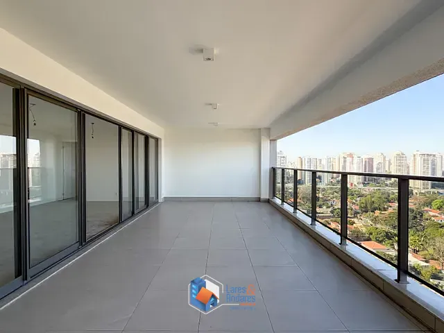 Apartamento com 166m² 3 quartos e 5 banheiros, à venda, no bairro Campo Belo em São Paulo