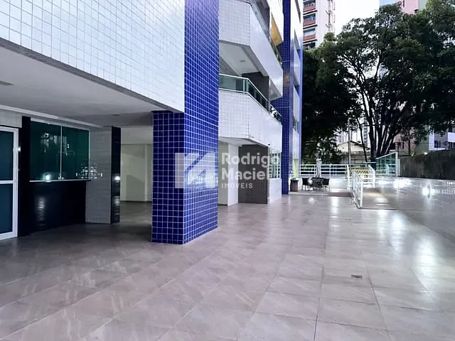 Apartamento com 144m² 4 quartos e 4 banheiros, à venda, no bairro Espinheiro em Recife