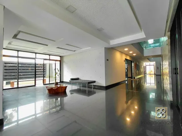 Apartamento 1 quarto e 2 banheiros, para alugar, no bairro Centro em Curitiba