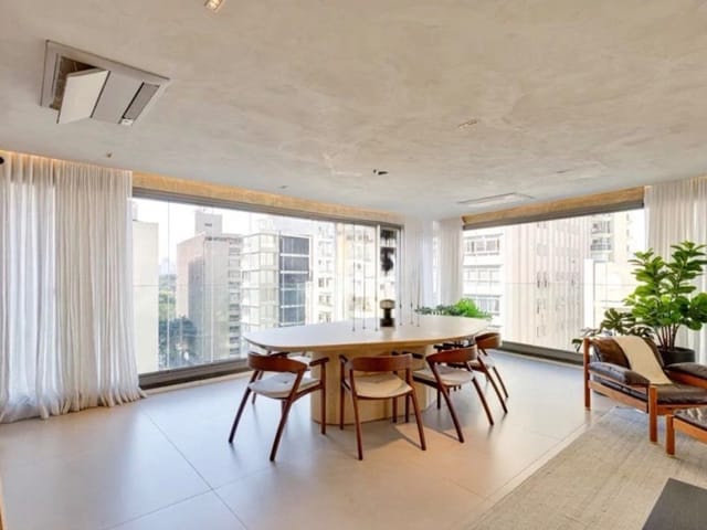 Apartamento com 185m² 3 quartos e 3 banheiros, à venda, no bairro Itaim Bibi em São Paulo