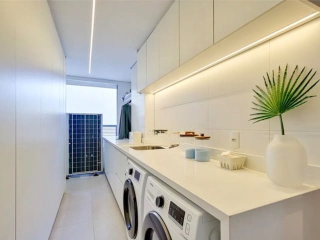 Apartamento com 185m² 3 quartos e 3 banheiros, à venda, no bairro Itaim Bibi em São Paulo