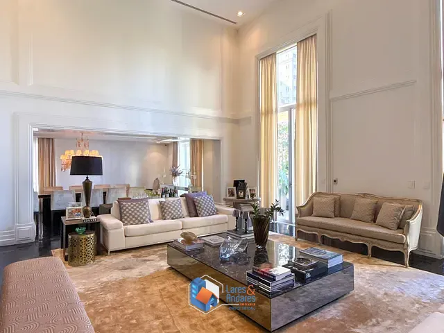 Apartamento com 497m² 3 quartos e 6 banheiros, à venda, no bairro Itaim Bibi em São Paulo