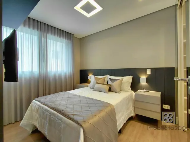 Apartamento 1 quarto e 2 banheiros, para alugar, no bairro Centro em Curitiba