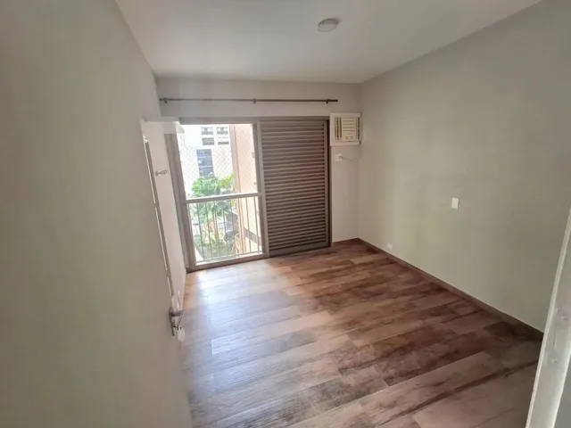 Apartamento com 10m² 4 quartos e 4 banheiros, à venda, no bairro Vila Zilda em Guarujá