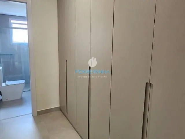 Apartamento 3 quartos e 4 banheiros, à venda ou para alugar, no bairro Urbanova em São José dos Campos