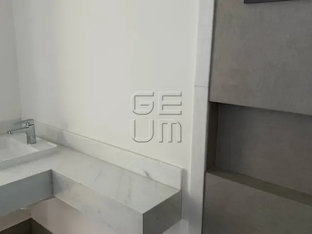 Apartamento 3 quartos e 5 banheiros, à venda, no bairro Gleba Fazenda Palhano em Londrina