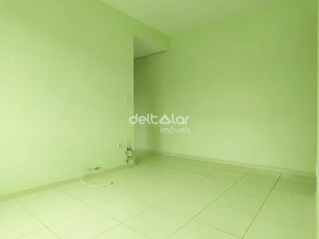 Apartamento com 50m² 2 quartos e 1 banheiro, para alugar, no bairro Etelvina Carneiro em Belo Horizonte