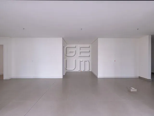 Apartamento com 271m² 3 quartos e 4 banheiros, à venda, no bairro Gleba Fazenda Palhano em Londrina