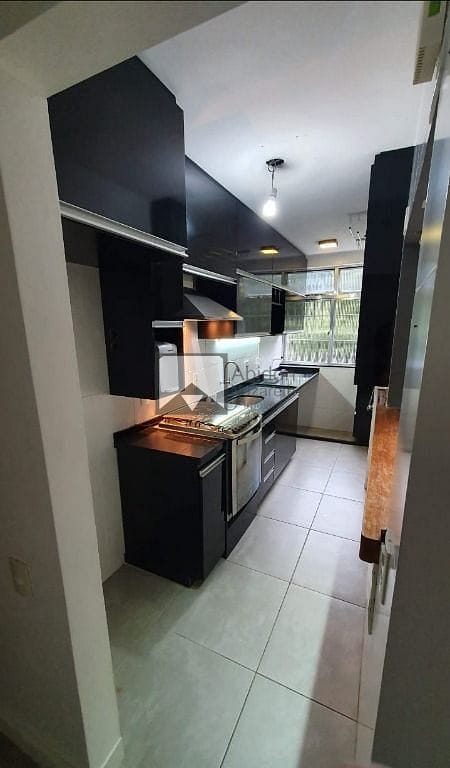 Apartamento à venda com 2 quartos, 55m² - Foto 20