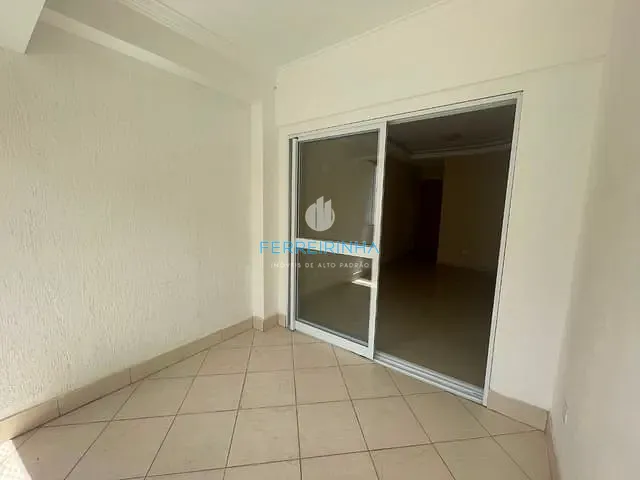 Apartamento 3 quartos e 2 banheiros, à venda ou para alugar, no bairro Jardim Aquarius em São José dos Campos