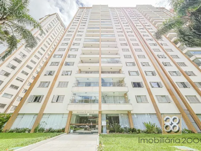 Apartamento 3 quartos e 2 banheiros, para alugar, no bairro Centro Cívico em Curitiba